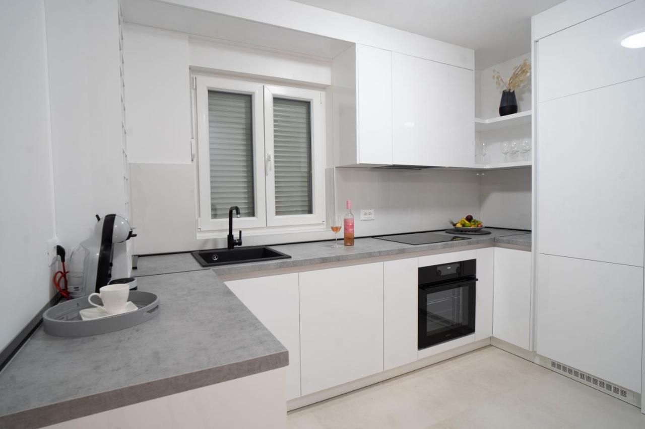 Apartman Kim Makarska Ngoại thất bức ảnh